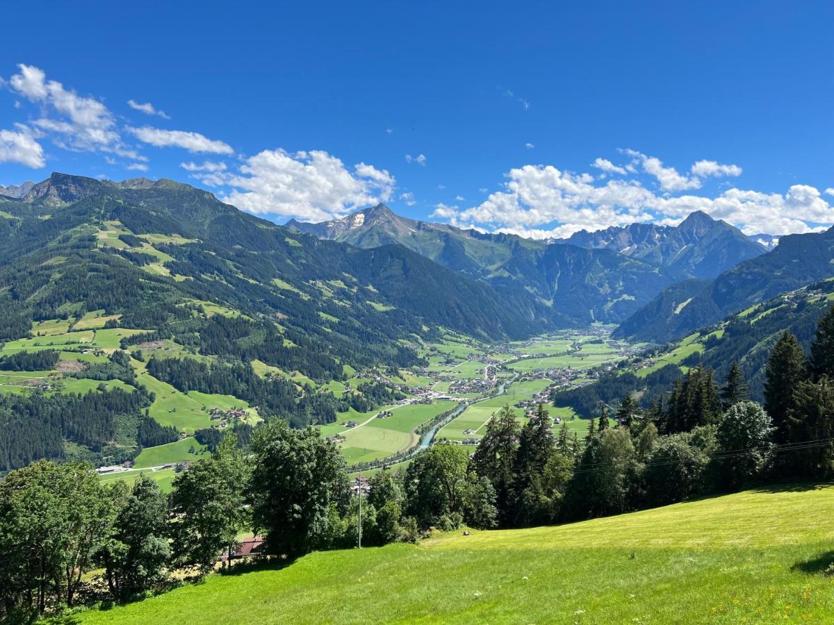 Ferienhaus Zillertal Panorama Blick Balkon Sauna Цельберг Экстерьер фото